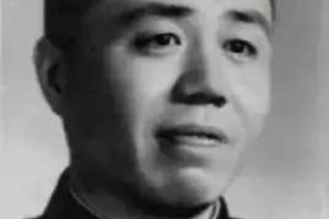 1945年，刘宝瑞为何对张寿臣说：师父我下徐州奔香港您说我容易吗